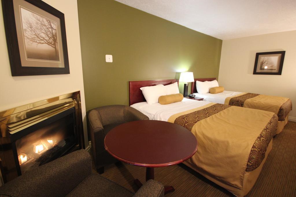 Econo Lodge Inn & Suites High Level Eksteriør bilde